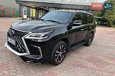 Внедорожник / Кроссовер Lexus LX 2017 в 