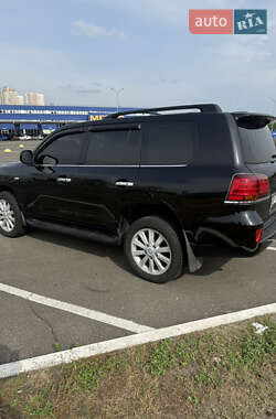Внедорожник / Кроссовер Lexus LX 2008 в 