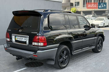 Позашляховик / Кросовер Lexus LX 2006 в 