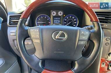 Внедорожник / Кроссовер Lexus LX 2008 в 