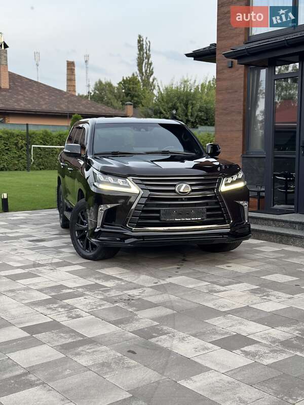 Lexus LX 2019