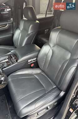 Внедорожник / Кроссовер Lexus LX 2019 в 