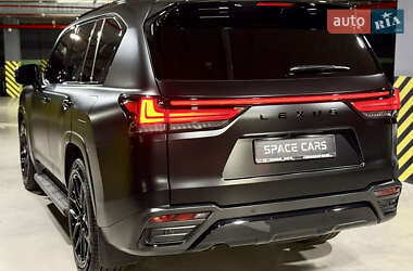 Позашляховик / Кросовер Lexus LX 2022 в 
