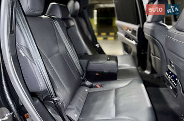 Позашляховик / Кросовер Lexus LX 2022 в 