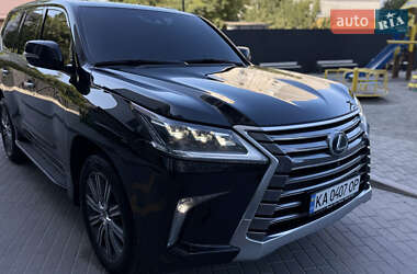 Внедорожник / Кроссовер Lexus LX 2015 в 