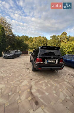 Позашляховик / Кросовер Lexus LX 2006 в 