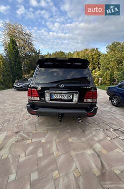 Позашляховик / Кросовер Lexus LX 2006 в 