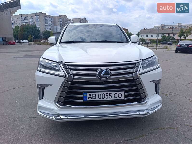 Позашляховик / Кросовер Lexus LX 2017 в Вінниці