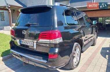 Внедорожник / Кроссовер Lexus LX 2013 в 