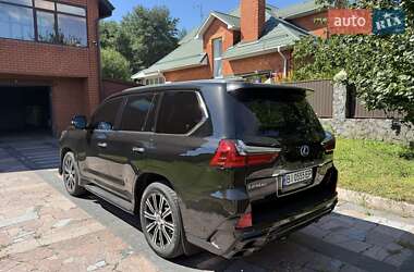 Внедорожник / Кроссовер Lexus LX 2018 в 