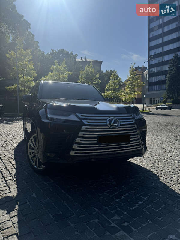 Внедорожник / Кроссовер Lexus LX 2022 в Днепре фото 11 Внедорожник / Кроссовер Lexus LX 2022 в Днепре