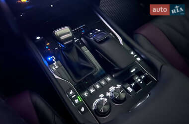 Внедорожник / Кроссовер Lexus LX 2021 в 