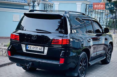 Внедорожник / Кроссовер Lexus LX 2008 в 