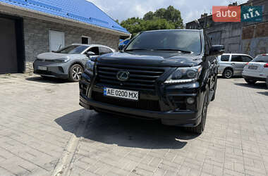Внедорожник / Кроссовер Lexus LX 2008 в 