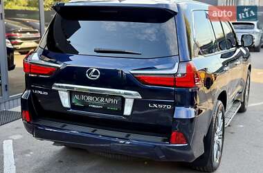 Внедорожник / Кроссовер Lexus LX 2016 в 