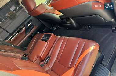 Внедорожник / Кроссовер Lexus LX 2016 в 
