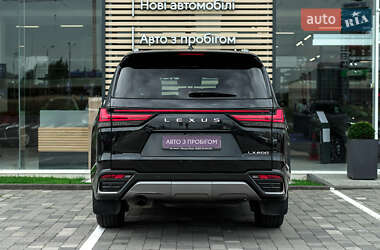 Внедорожник / Кроссовер Lexus LX 2024 в 
