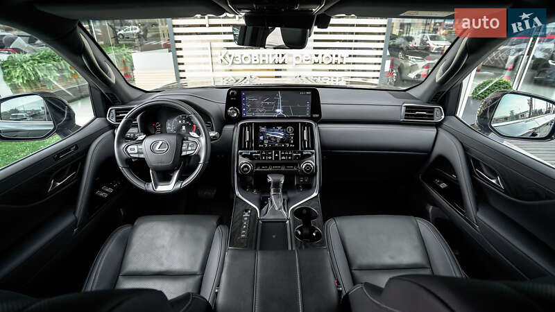 Внедорожник / Кроссовер Lexus LX 2024 в Львове
