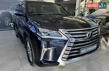 Позашляховик / Кросовер Lexus LX 2017 в 