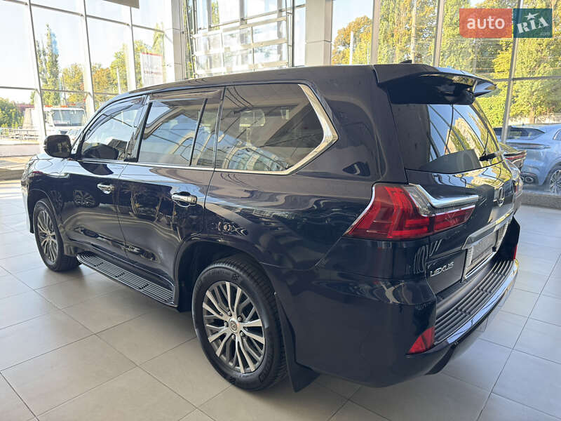 Внедорожник / Кроссовер Lexus LX 2017 в Чернигове фото 5 Внедорожник / Кроссовер Lexus LX 2017 в Чернигове