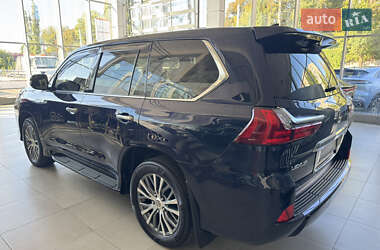 Позашляховик / Кросовер Lexus LX 2017 в 