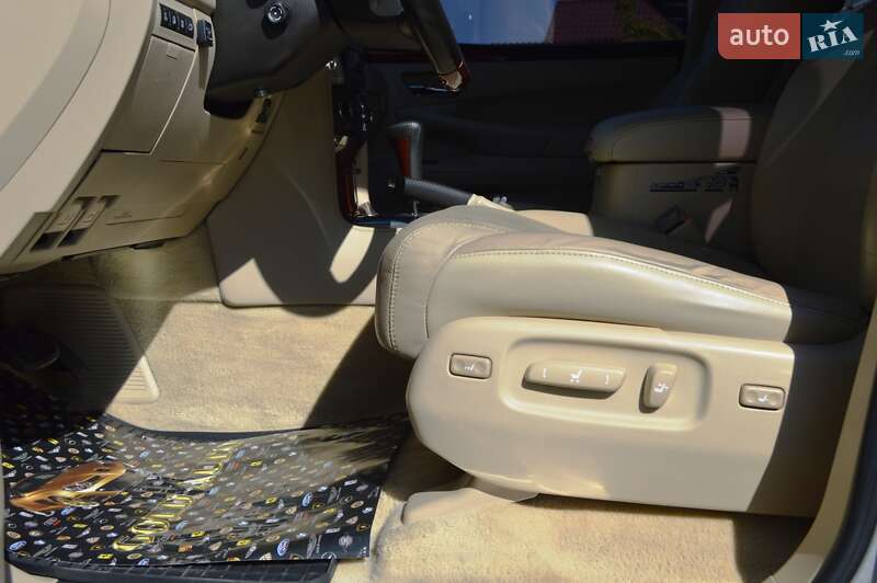 Позашляховик / Кросовер Lexus LX 2008 в Одесі фото 21 Позашляховик / Кросовер Lexus LX 2008 в Одесі