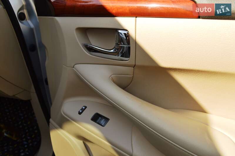 Позашляховик / Кросовер Lexus LX 2008 в Одесі фото 38 Позашляховик / Кросовер Lexus LX 2008 в Одесі