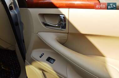 Позашляховик / Кросовер Lexus LX 2008 в 
