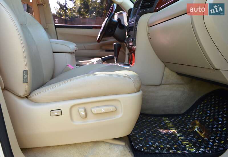 Позашляховик / Кросовер Lexus LX 2008 в Одесі фото 39 Позашляховик / Кросовер Lexus LX 2008 в Одесі