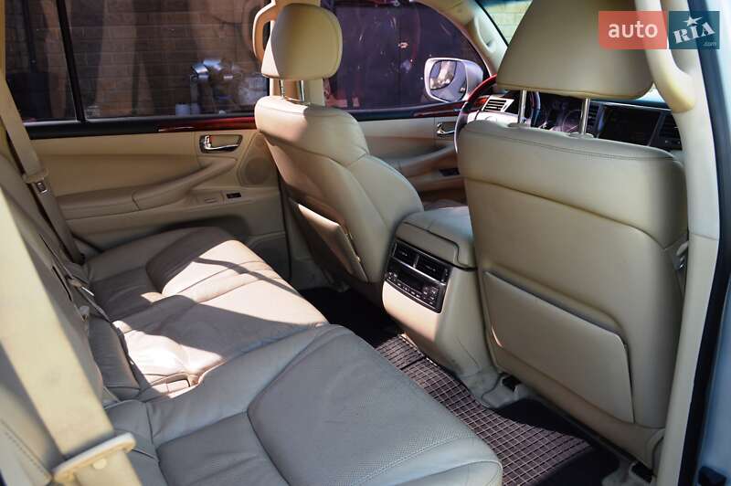 Позашляховик / Кросовер Lexus LX 2008 в Одесі фото 43 Позашляховик / Кросовер Lexus LX 2008 в Одесі