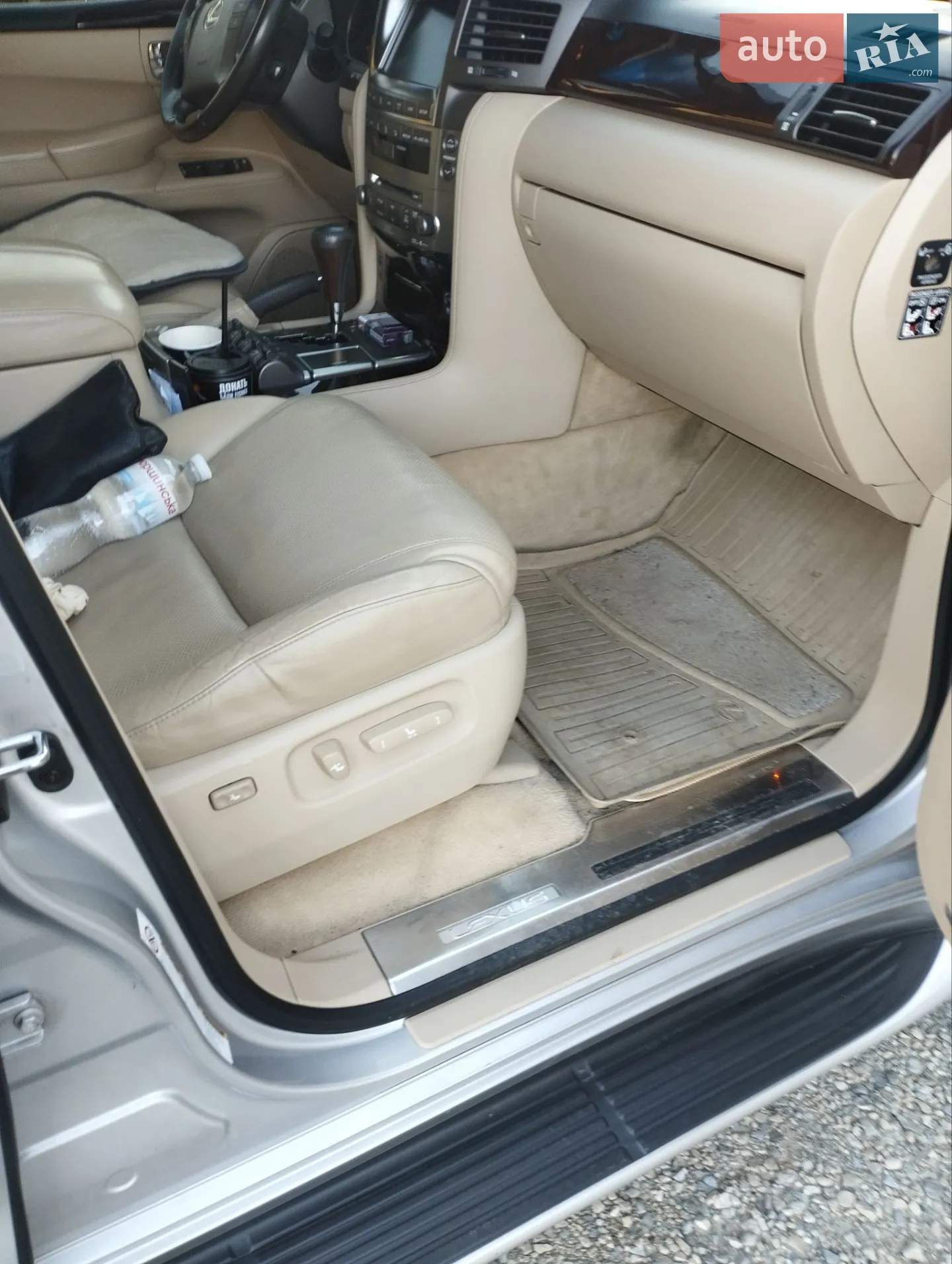 2010 Lexus LX - мініатюра 6