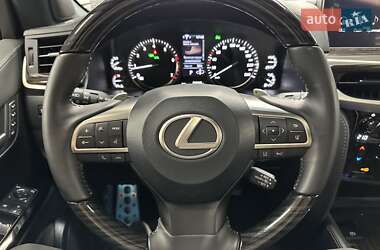 Внедорожник / Кроссовер Lexus LX 2021 в 