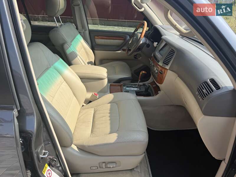 Внедорожник / Кроссовер Lexus LX 2006 в Тячеве фото 34 Внедорожник / Кроссовер Lexus LX 2006 в Тячеве