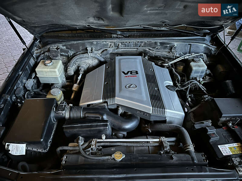 Позашляховик / Кросовер Lexus LX 2005 в Одесі