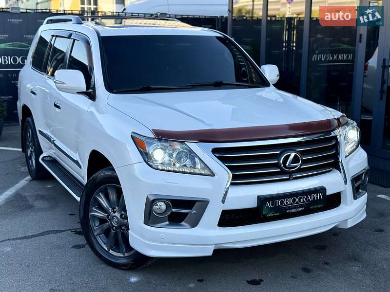 Внедорожник / Кроссовер Lexus LX 2012 в Киеве