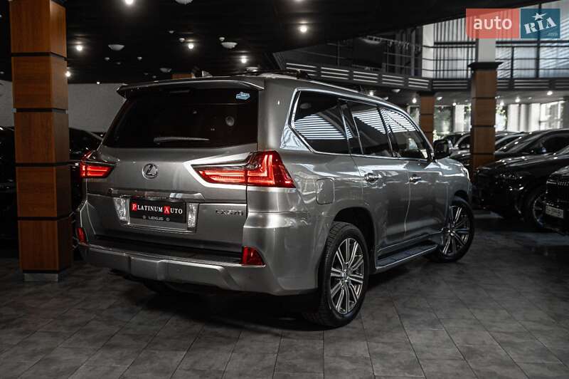 Внедорожник / Кроссовер Lexus LX 2016 в Одессе фото 6 Внедорожник / Кроссовер Lexus LX 2016 в Одессе