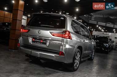 Внедорожник / Кроссовер Lexus LX 2016 в 