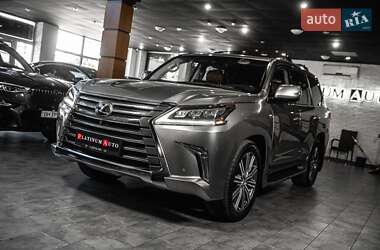 Внедорожник / Кроссовер Lexus LX 2016 в 