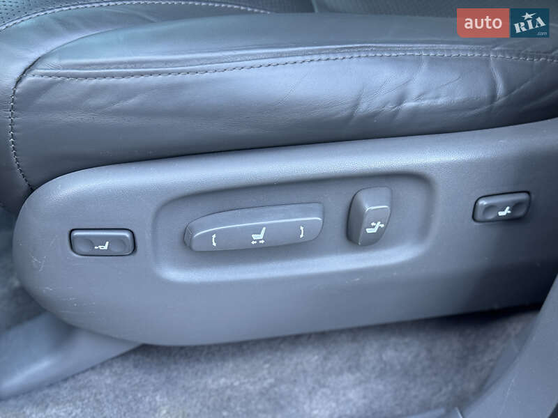 Внедорожник / Кроссовер Lexus LX 2010 в Киеве фото 14 Внедорожник / Кроссовер Lexus LX 2010 в Киеве