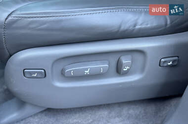 Внедорожник / Кроссовер Lexus LX 2010 в 