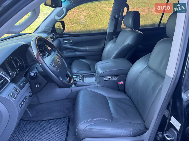 Внедорожник / Кроссовер Lexus LX 2010 в Киеве фото 26 Внедорожник / Кроссовер Lexus LX 2010 в Киеве