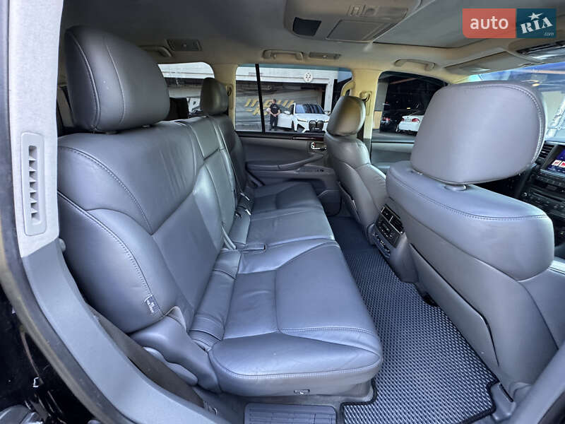 Внедорожник / Кроссовер Lexus LX 2010 в Киеве фото 37 Внедорожник / Кроссовер Lexus LX 2010 в Киеве