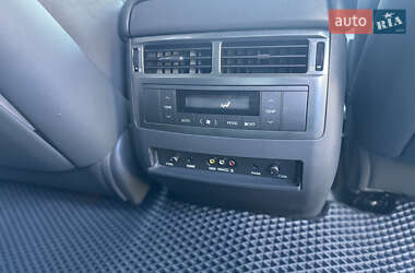 Внедорожник / Кроссовер Lexus LX 2010 в 