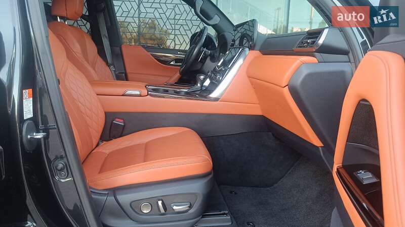 Внедорожник / Кроссовер Lexus LX 2023 в Киеве