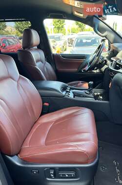 Позашляховик / Кросовер Lexus LX 2019 в 