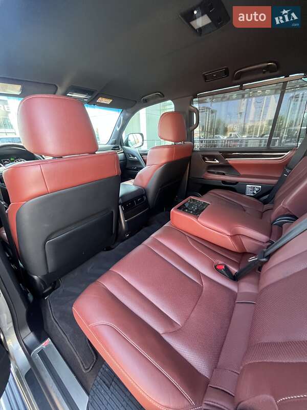 Внедорожник / Кроссовер Lexus LX 2019 в Киеве фото 18 Внедорожник / Кроссовер Lexus LX 2019 в Киеве