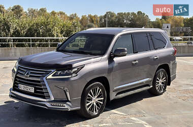 Позашляховик / Кросовер Lexus LX 2017 в Києві