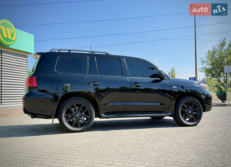 Lexus LX 2008
