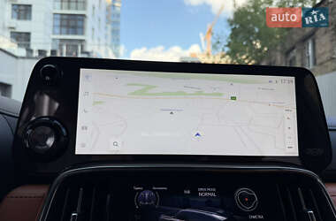 Позашляховик / Кросовер Lexus LX 2022 в 