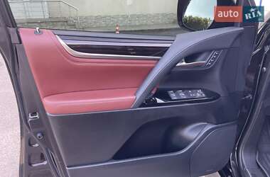 Внедорожник / Кроссовер Lexus LX 2021 в 